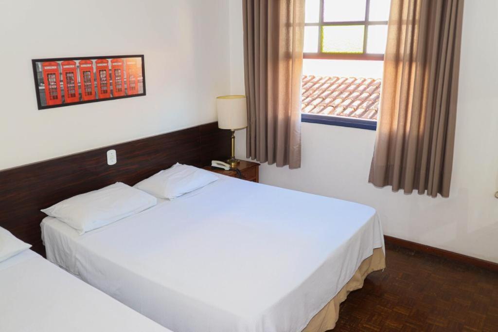 Hotel Londres เซาโลว์เรงโซ ภายนอก รูปภาพ