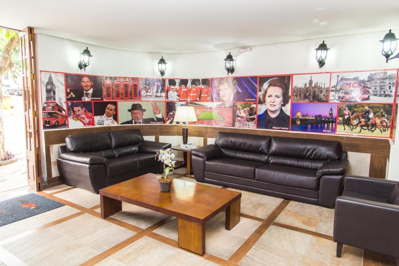 Hotel Londres เซาโลว์เรงโซ ภายนอก รูปภาพ